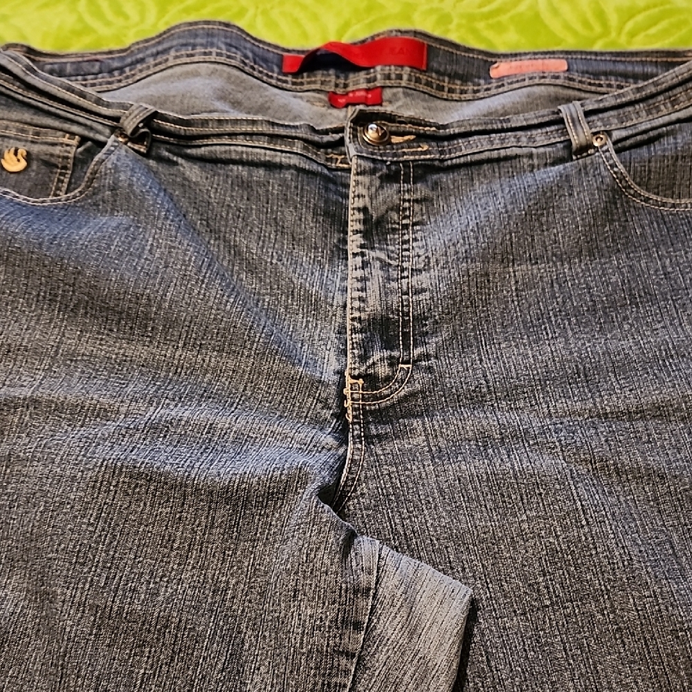 Gloria Vanderbilt Mid Rise Blue Jeans